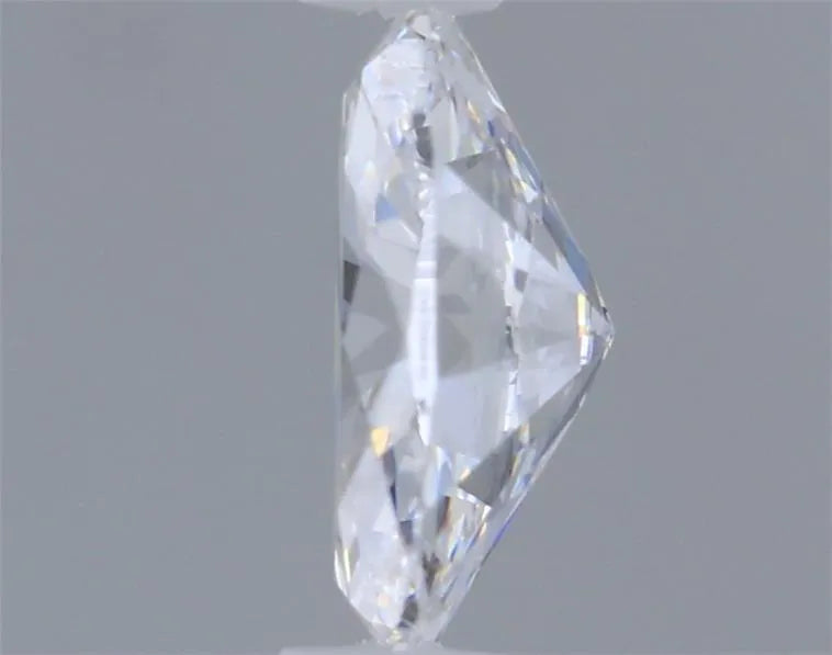 0.26ct Oval Lab Grown Diamond (Colour D, Clarity VS2, IGI Certified)