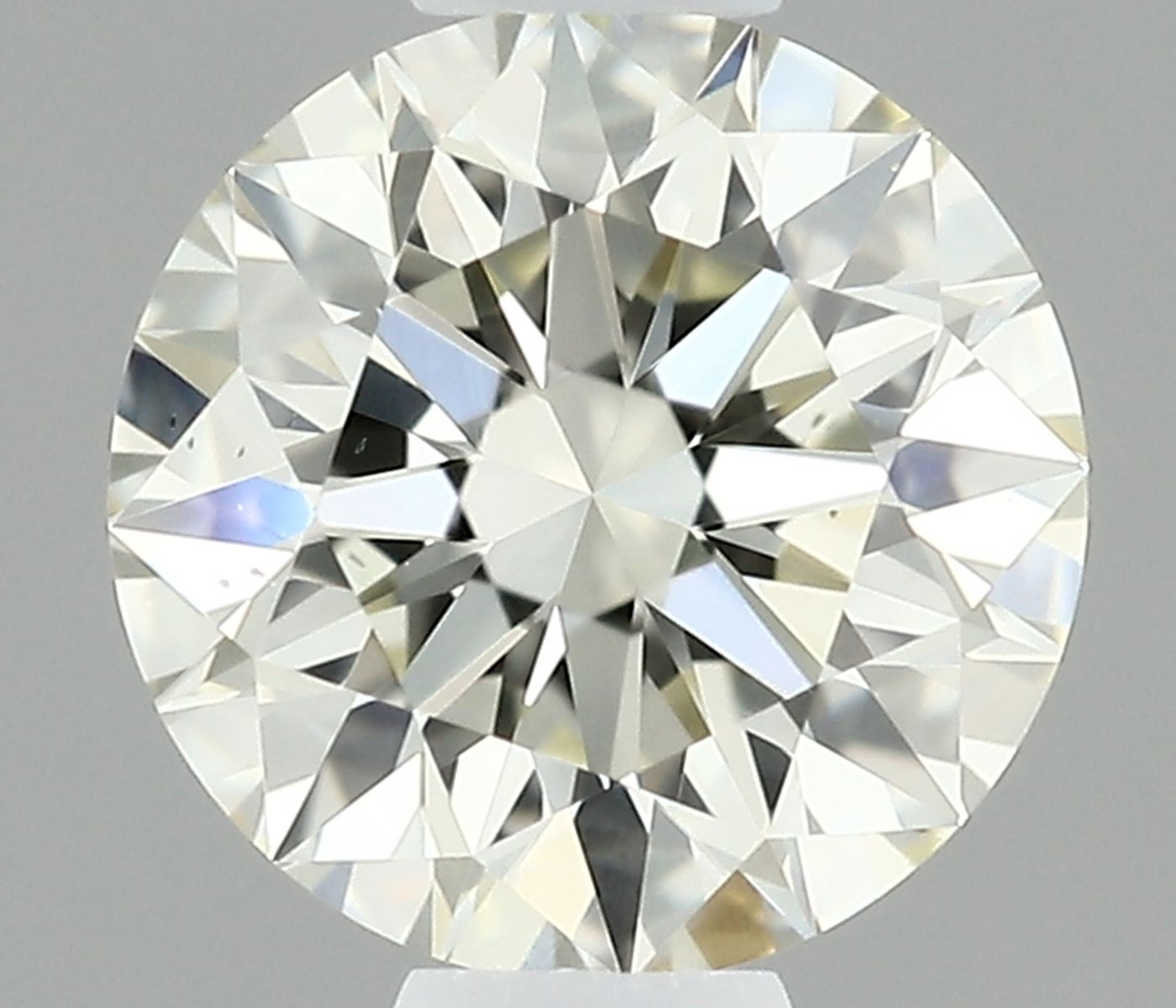 0.43 Carat L-VS2 Round Cut Diamond