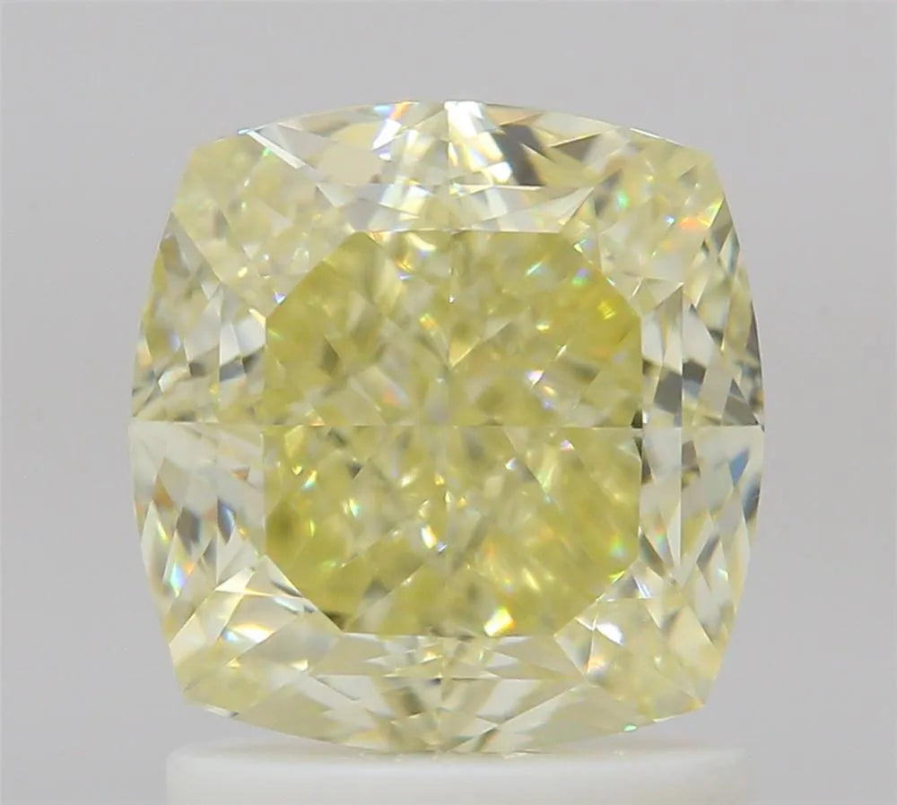 1.81ct Cushion brilliant Natural Diamond (Colour Fancy Light Yellow, Clarity VVS2, GIA Certified)