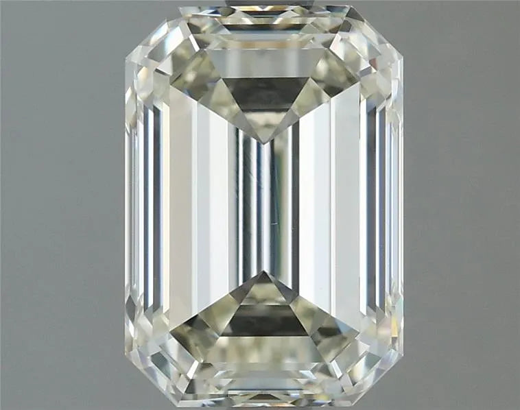 2.02ct Emerald Natural Diamond (Colour J, Clarity VS1, Cut VG, IGI Certified)