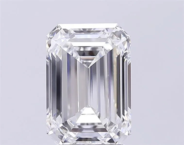 3.56ct Emerald Lab Grown Diamond (Colour G, Clarity VVS2, GIA Certified)
