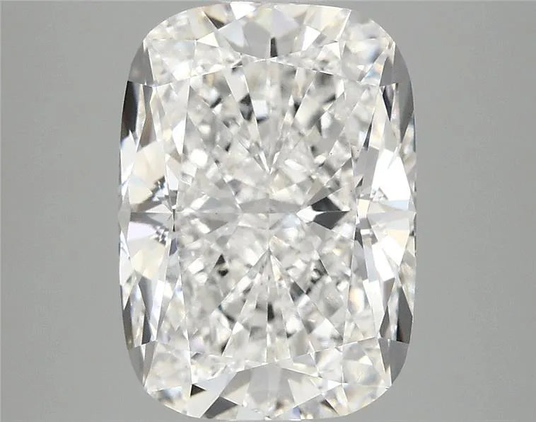 3.67ct Cushion modified Lab Grown Diamond (Colour E, Clarity VS1, IGI Certified)