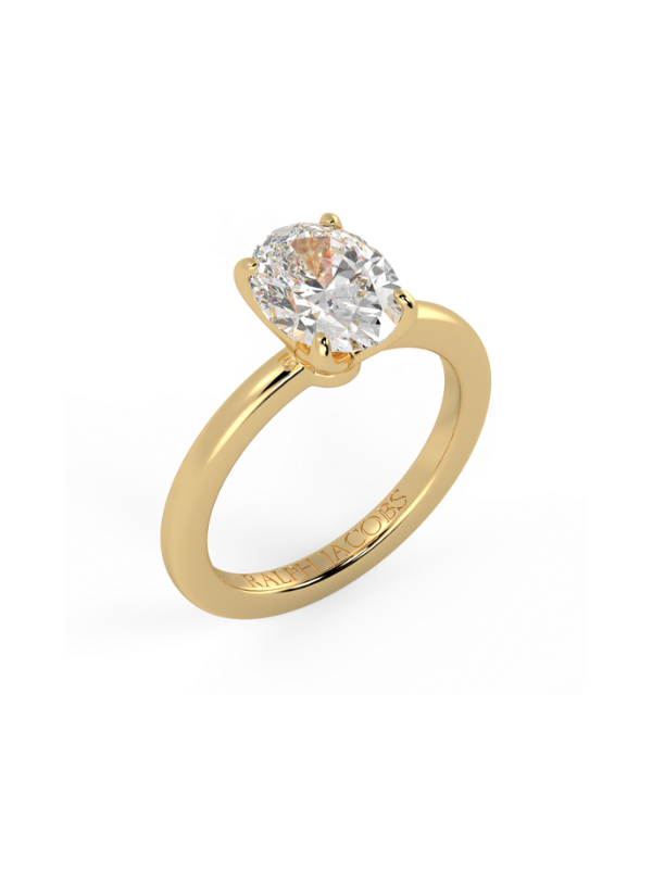 Betty Oval Moissanite Engagement Ring