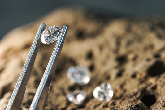 How to Spot a Lab Grown Diamond
