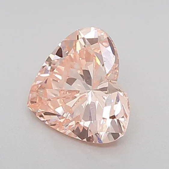 Diamant de laboratoire en forme de cœur de 0,72 ct (rose intense fantaisie, pureté VS1, IGI)