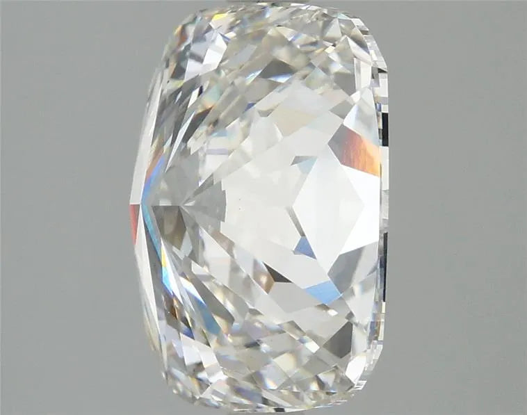 3.86ct Cushion brilliant Lab Grown Diamond (Colour G, Clarity VS2, IGI)