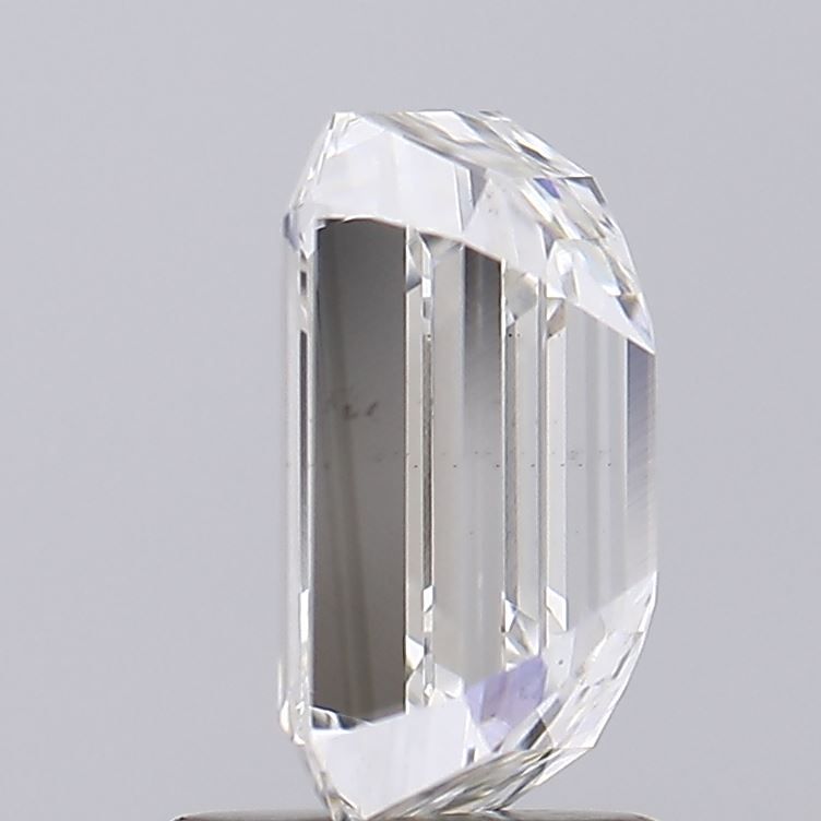 Diamant de laboratoire émeraude G-VS1 de 1,84 carat