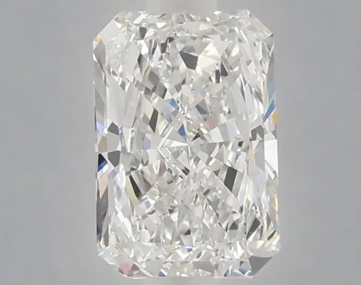 1.33ct Radiant Lab Grown Diamond (Colour E, Clarity VVS1, IGI Certified)