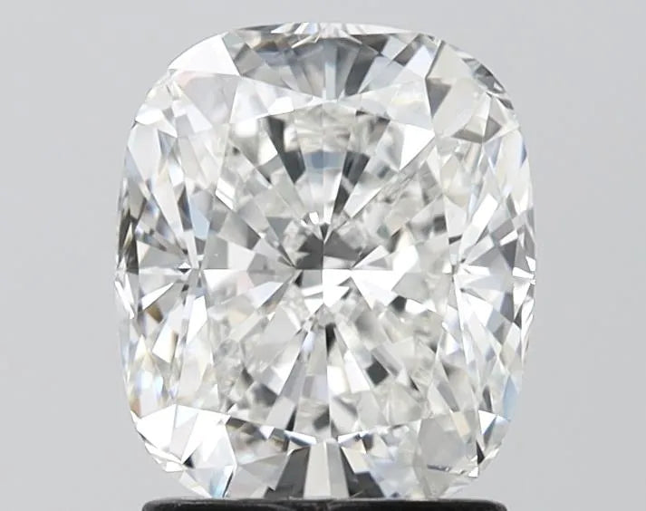 1.99ct Cushion brilliant Lab Grown Diamond (Colour F, Clarity VS1, IGI Certified)