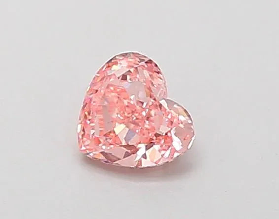 Diamant de laboratoire en forme de cœur de 0,37 ct (couleur rose intense fantaisie, pureté VS1, certifié IGI)