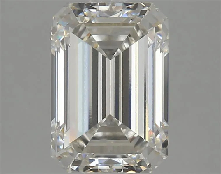 Diamant émeraude de 2,76 ct cultivé en laboratoire (couleur G, pureté VVS2, IGI)