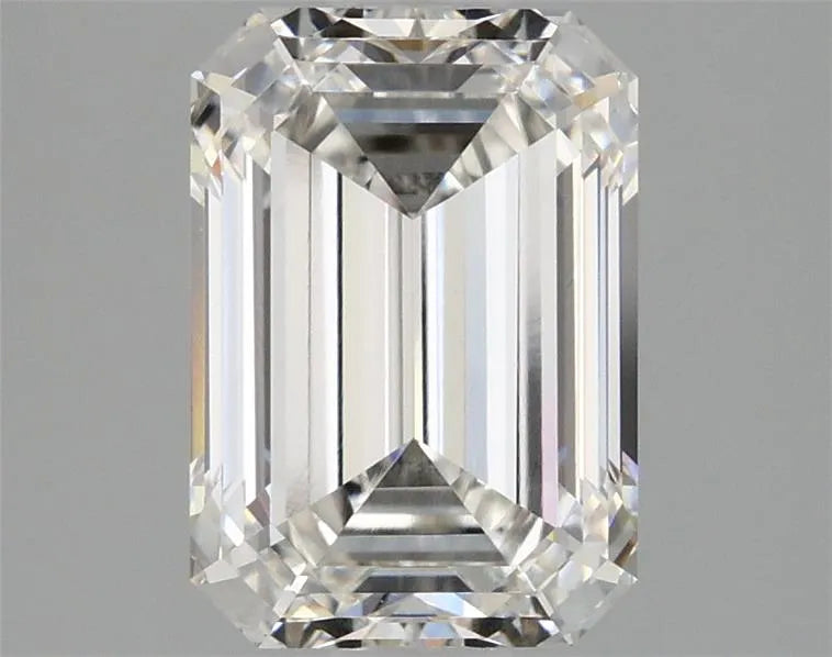 Diamant émeraude de 2,59 ct cultivé en laboratoire (couleur F, pureté VVS1, certifié IGI)