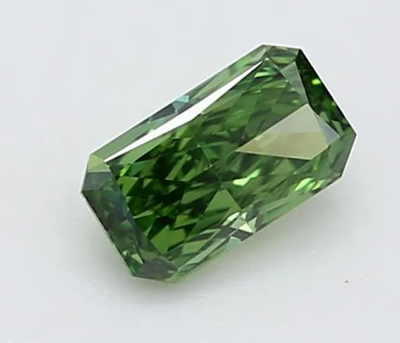 0.18ct Radiant Lab Grown Diamond (Colour Fancy Vivid Green, Clarity VVS2, IGI Certified)