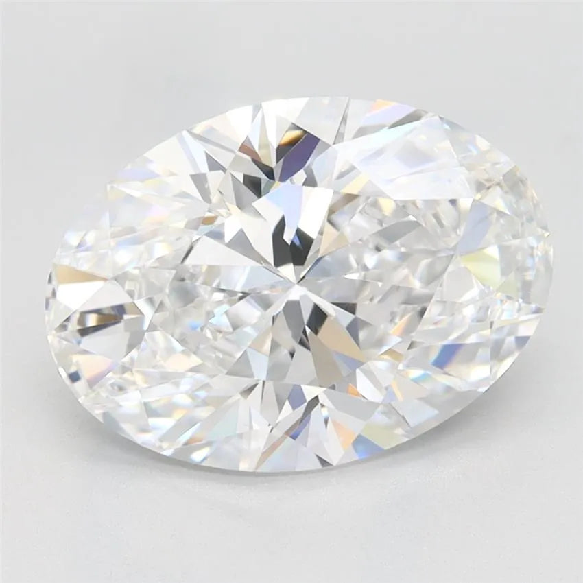 Diamant ovale de 2,80 ct cultivé en laboratoire (couleur D, pureté VVS1, IGI)