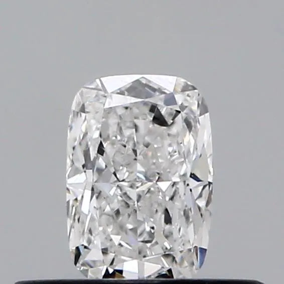 0.31ct Cushion brilliant Lab Grown Diamond (Colour E, Clarity VS1, IGI Certified)