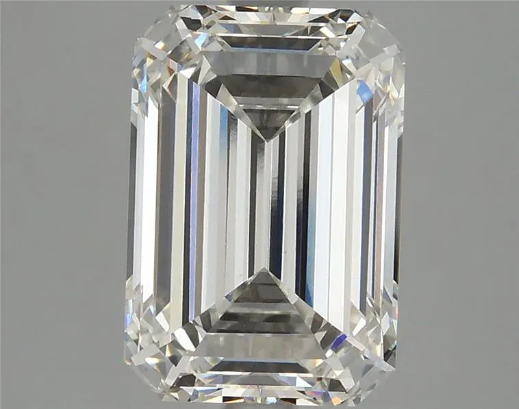 Diamant émeraude de 3,71 ct cultivé en laboratoire (couleur G, pureté VS1, certifié IGI)