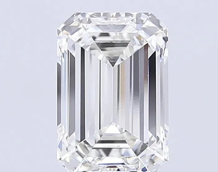 Diamant émeraude de 3,54 ct cultivé en laboratoire (couleur G, pureté VVS2, certifié IGI)