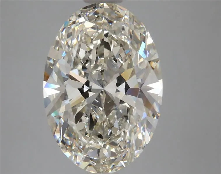 Diamant ovale de 4,37 ct cultivé en laboratoire (couleur I, pureté VS1, IGI)