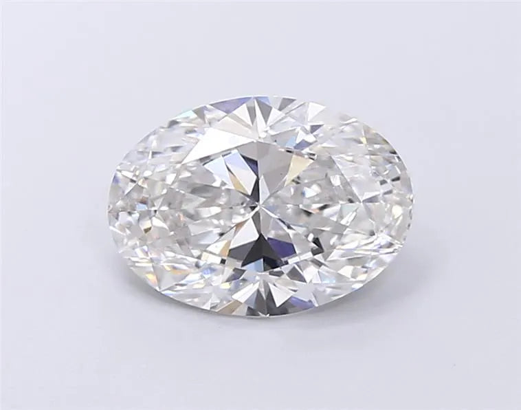 Diamant ovale de 2,06 ct cultivé en laboratoire (couleur F, pureté VVS2, IGI)