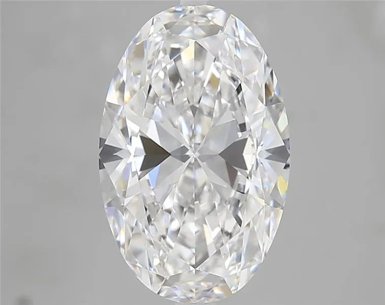 Diamant ovale de 4,08 ct cultivé en laboratoire (couleur D, pureté VVS2, IGI)