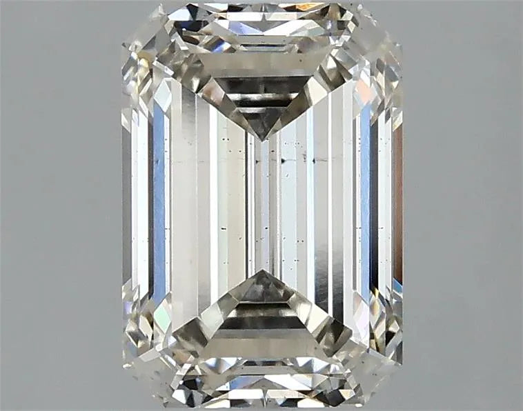 Diamant émeraude de 2,26 ct cultivé en laboratoire (couleur I, pureté VS2, IGI)