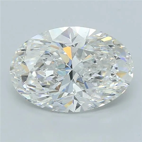 Diamant ovale de 5,01 ct cultivé en laboratoire (couleur F, pureté VVS2, certifié IGI)