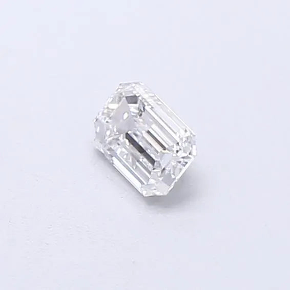 Diamant de laboratoire émeraude de 0,28 ct (couleur D, pureté VS1, IGI)