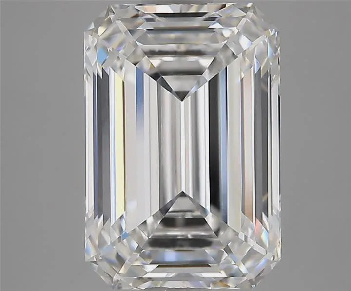 Diamant émeraude de 4,44 ct cultivé en laboratoire (couleur D, pureté VVS1, IGI)