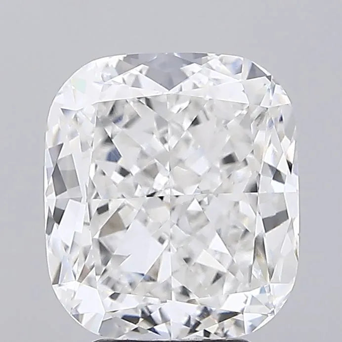 5.00ct Cushion modified Lab Grown Diamond (Colour E, Clarity VVS1, IGI Certified)