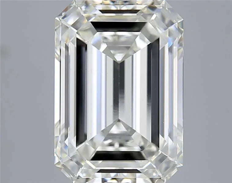 6.05ct Emerald Lab Grown Diamond (Colour I, Clarity VS1, IGI Certified)