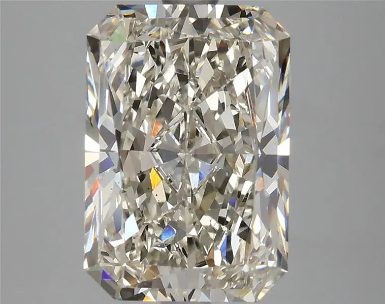4.14ct Radiant Lab Grown Diamond (Colour I, Clarity VS2, IGI Certified)