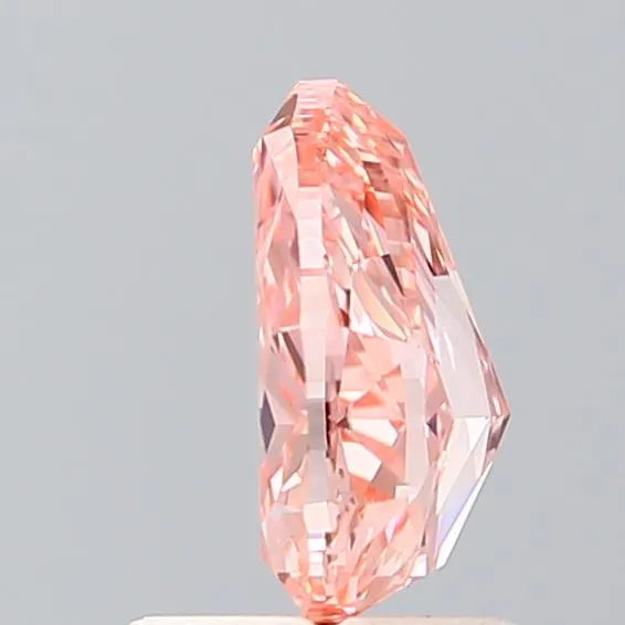 Diamant de laboratoire en forme de poire de 1,02 ct (couleur rose vif fantaisie, pureté VVS2, certifié IGI)