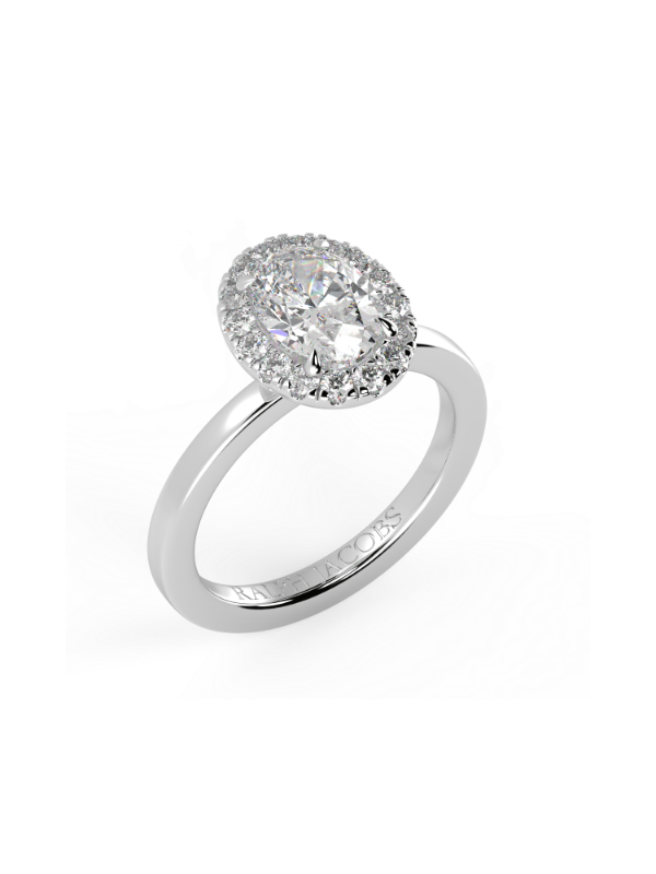 Bague de fiançailles en moissanite ovale Ava