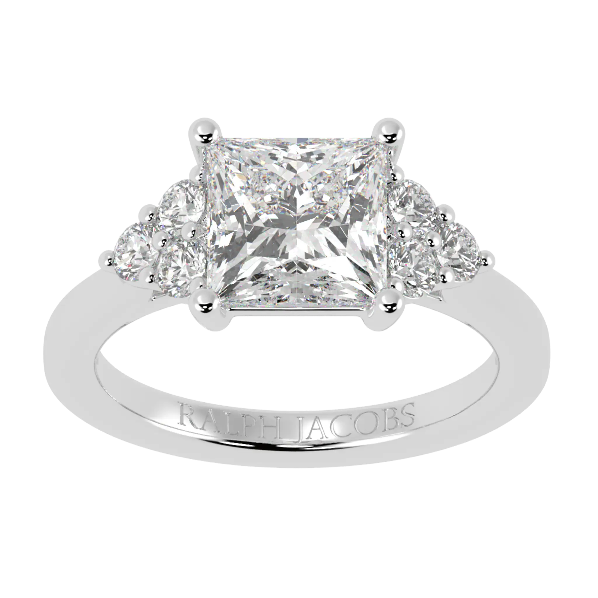 Bague de fiançailles en or blanc 18 carats Carrie avec pierre latérale | Forme princesse