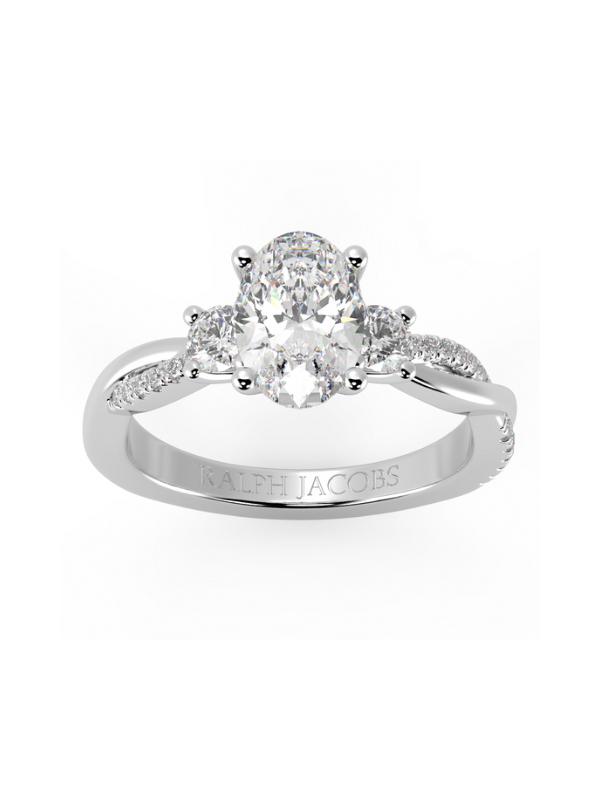 Bague de fiançailles en moissanite ovale Jasmine