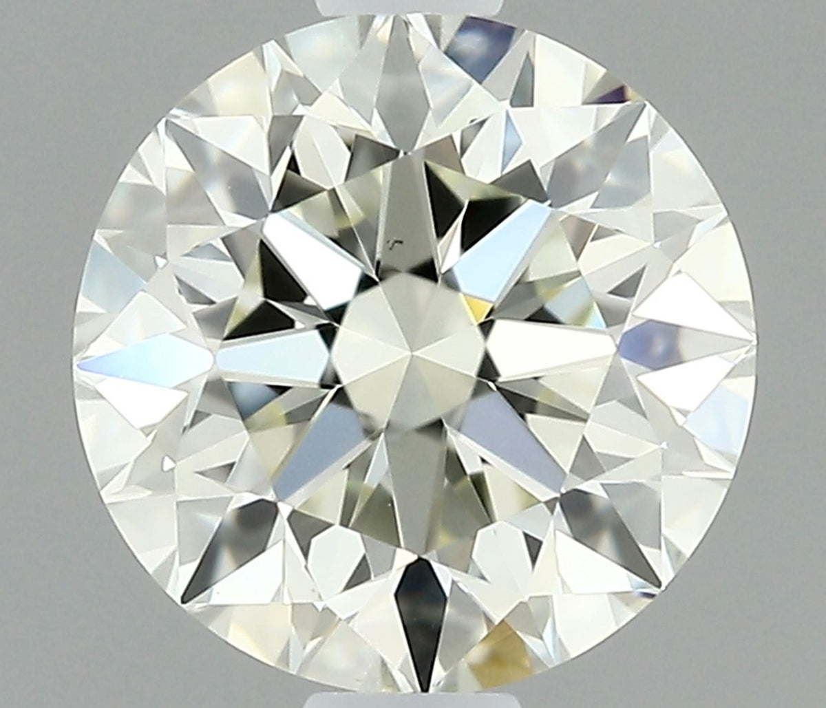 0.84 Carat L-VS1 Round Cut Diamond